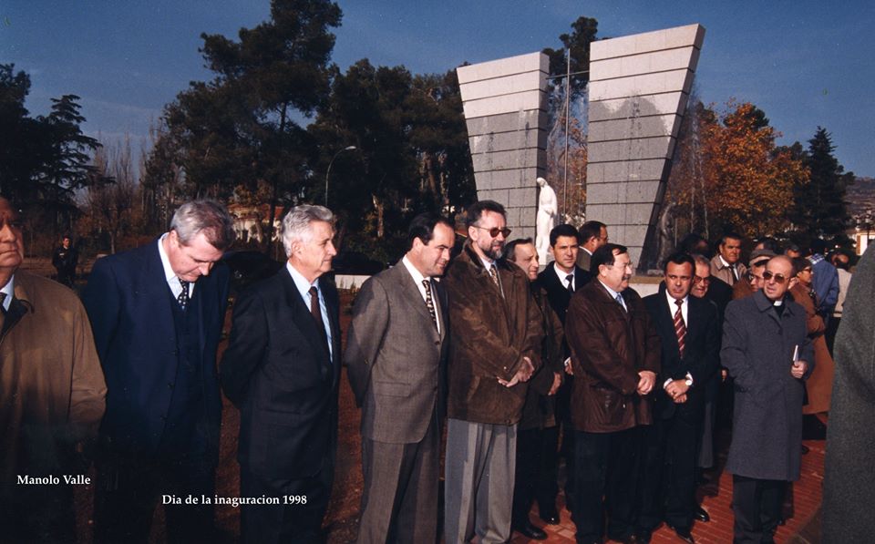 Día de la segunda inauguración, en su segundo sitio. 1998 Archivo Aumi Arias