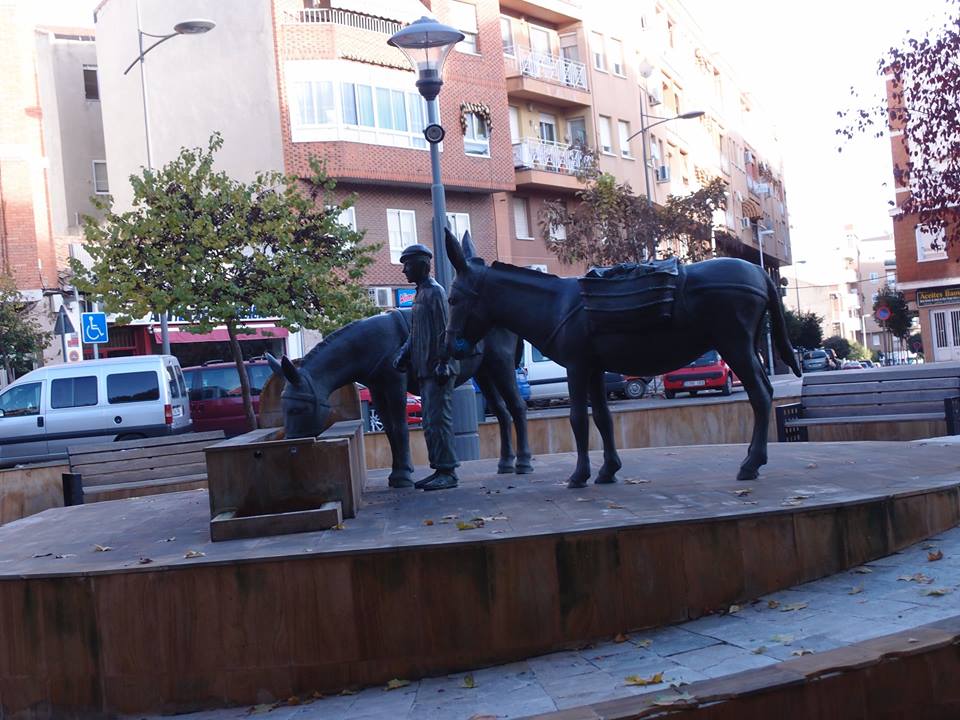 Plaza del Pilancon de los burros. Fotografía Faustino Miragalla Muñoz